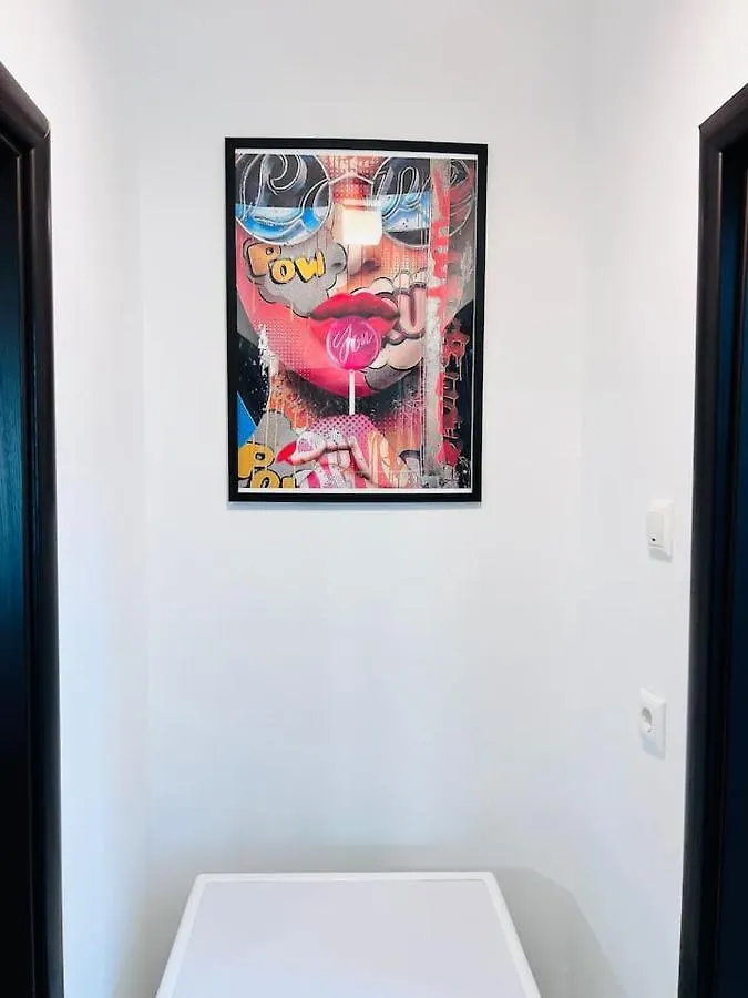 The Doc I Piata Romana Bucharest Apartment